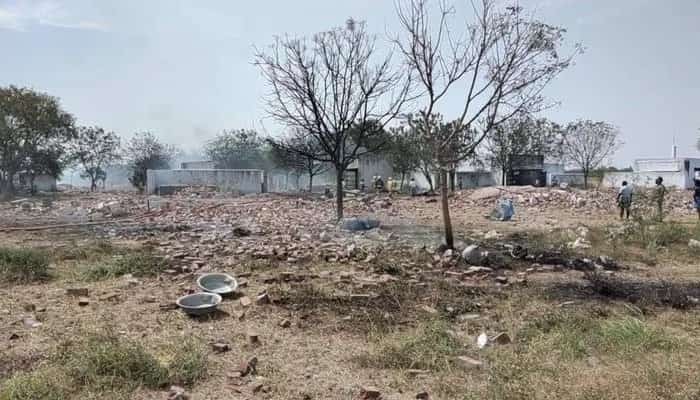 Cel puţin 19 morţi şi 34 de răniţi într-o explozie la o fabrică de artificii din sudul Indiei